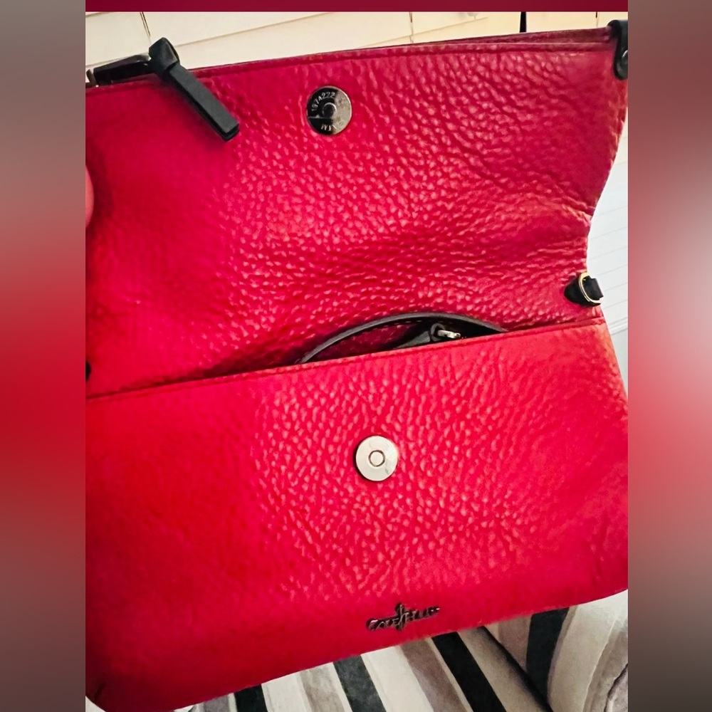 Colehaan Vibrant Red Leather fold over  Clutch - Picture 8 of 14